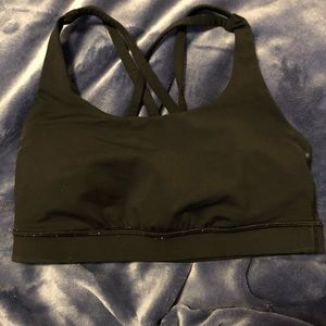 Lululemon black energy bra size 6